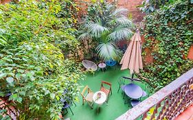 Casa Barcelo Hostel Barcelona